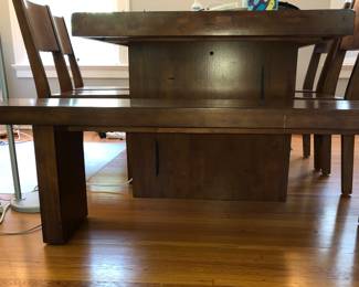 Amish made heavy wood table bench& 4 chairs
