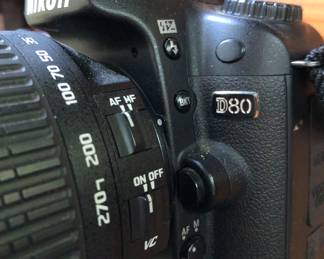 Nikon D80 