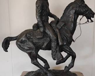 WR129VCowboy On Horse Sculpture