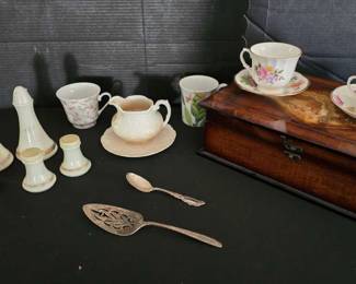 WR145Vintage Ware