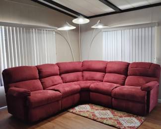 WR133VBurgundy Suede Sofa Lamp