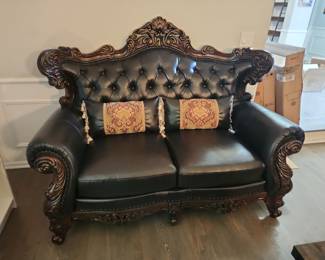 Like-new couches