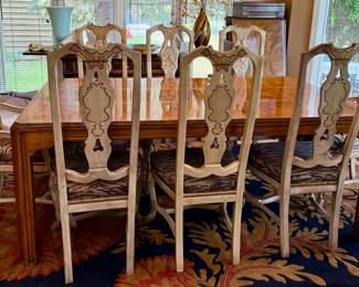 Beautiful Drexel Heritage Dining Table with 8 Hand Painted High Back Chairs and Three 22" W Leaves.