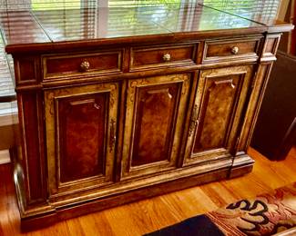 Drexel Heritage Buffet with lift up table Top