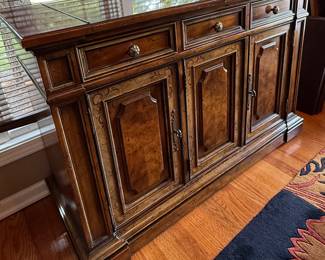 Drexel Heritage Buffet with lift up table Top