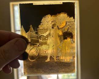 glass neative (2 nd floor)