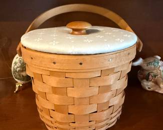 Small Longaberger basket