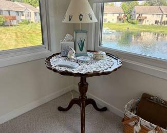Pie crust accent table