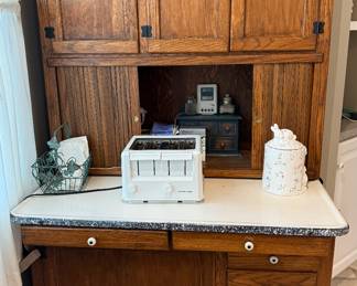1940s style hoosier cabinet
