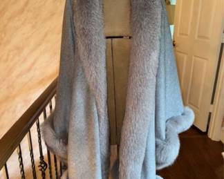 Overland Grey Cashmere Cape w/ Grey Fox Trim