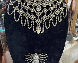 Heidi Daus Lg. Collar Crystal necklace w/spider pin