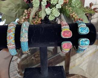 4 Heidi Daus multicolored bracelets