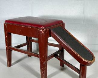 Shoe Shine stool | Barneys leather upholstered shoeshine stool - h. 14 x w. 10 x l. 24 in