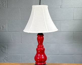 RED CERAMIC LAMP | Having brass base & top with curvy shape - h. 31 x dia. 7.5 in