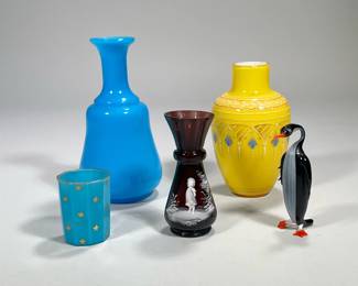 (5pc) Collection Of Vintage European & American Glass | Including: French blue opaline decanter; no stopper; 8” high, 4” wide. A French portlieux vallerysthal faceted blue opaline glass with gold stars; 2.75” high, 2” wide. Mary Gregory amethyst decorated glass vase; 5” high
Murano Italian hand blown glass bird; 4” high
Yellow painted glass Italian vase - h. 7 x w. 3.75 in (Yellow Vase)