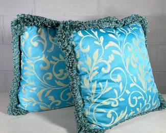 (2pc) PAIR THROW PILLOWS | Pair of blue throw pillows - w. 22 x l. 22 x d. 8 in