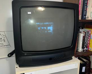 Vintage CRT "gamer GE TV!