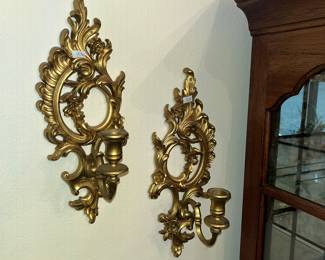 ...and wall sconces to match!