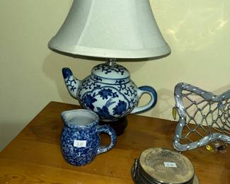 teapot lamp