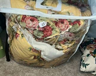 Comforter set