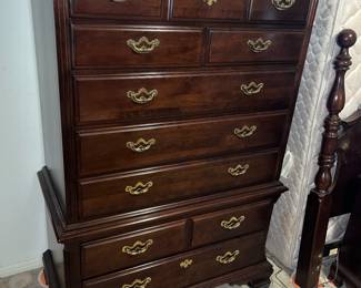 Matching tall chest - fine, long-lasting quality!