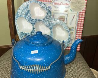 country kitchen items