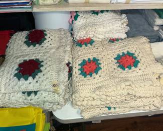CROCHET THROWS
