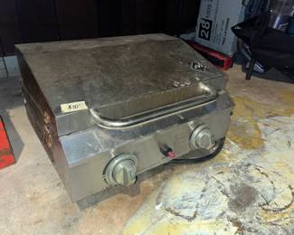 STAINLESS PROPANE CAMP STOVE