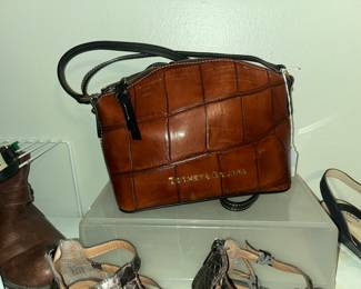 DOONEY & BOURKE purse!