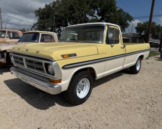 1972 Ford F100 Ranger, 360 gas engine, automatic, Daily driver Very clean does have a couple of scratches with surface rust. Bed is solid but does have some rust. Clear title New tires all around.