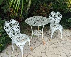 patio set