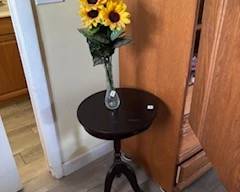 table and flowers