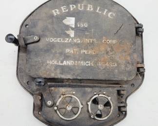 Vogelzang Int'l Republic 150 Boiler Hatch