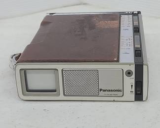 Panasonic TR-1000p Portable TV, AM-FM Radio