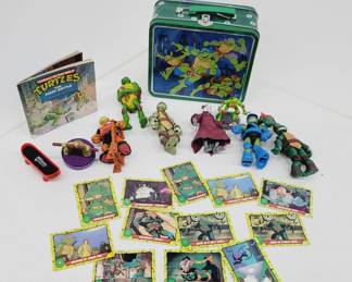 TMNT Lunch Box & Toys