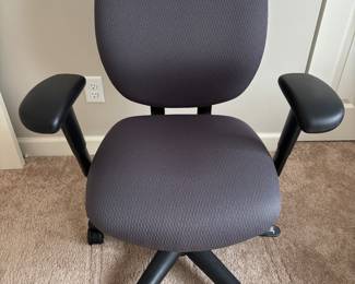 DESK CHAIR