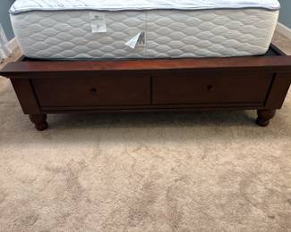 FOOT OF BED SET