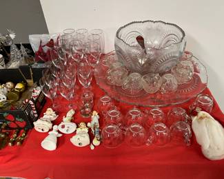 PUNCH BOWL, CHRISTMAS & SILVER RIM GLASSWARE