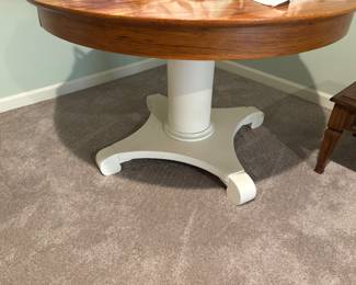 OAK TABLE - WHITE PAINTED BASE