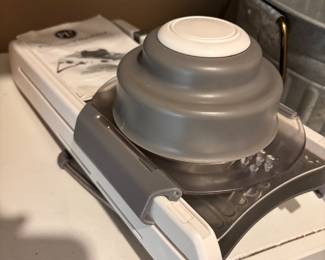 CAGGAGE CUTTER