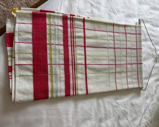 TABLE CLOTH - LINENS