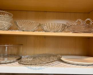 GLASS SERVING DISHES