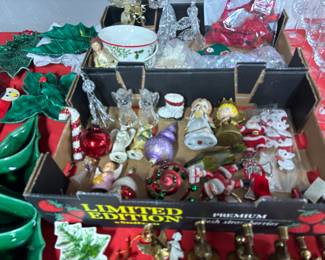 CHRISTMAS ORNAMENTS & DISHES