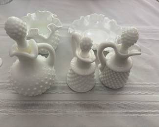 MILKGLASS SERVING PIECES