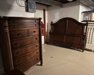Beautiful king bed, tall dresser with 2 jewelry drawers + 6 drawers, and matching bedside 3 drawer dresser (next photo)