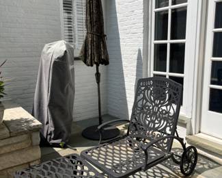 PRESALE (2) Hanamint Tuscany 2-piece Chaise lounges, another sun umbrella. Cushions available.
