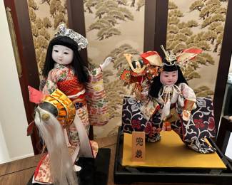 Japanese figures