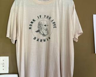 vintage Darwin tee