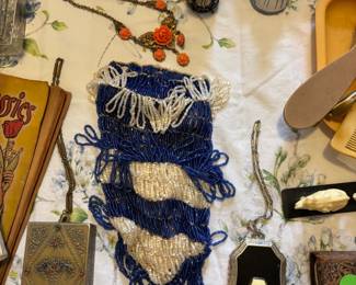 antique/vintage purses