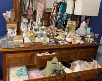 Solid wood Maple dresser has matching chest